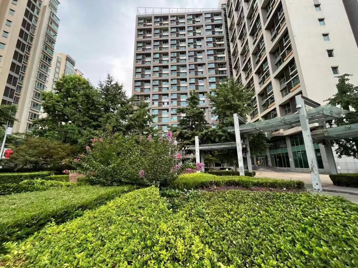 Beijing Yasmine Seasons Park Apartment Hotel Екстер'єр фото